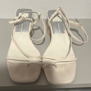 Dolce vita sandal